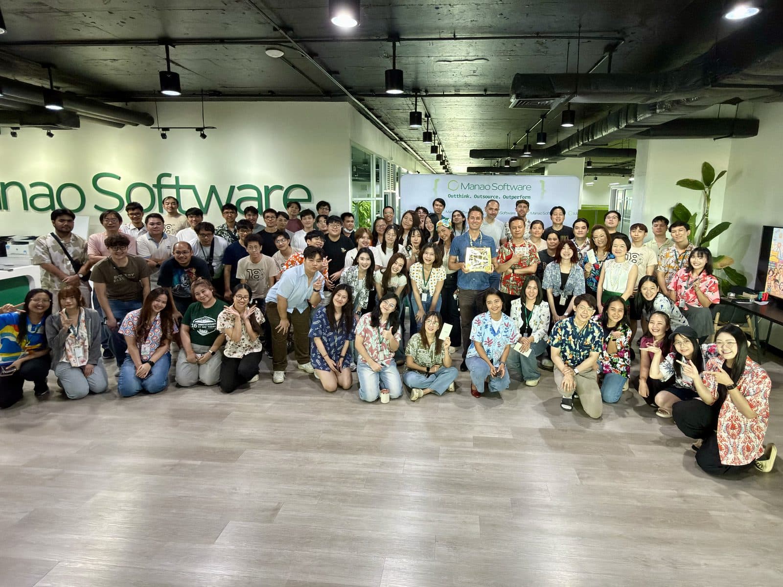 Manao Software Songkran party group photo