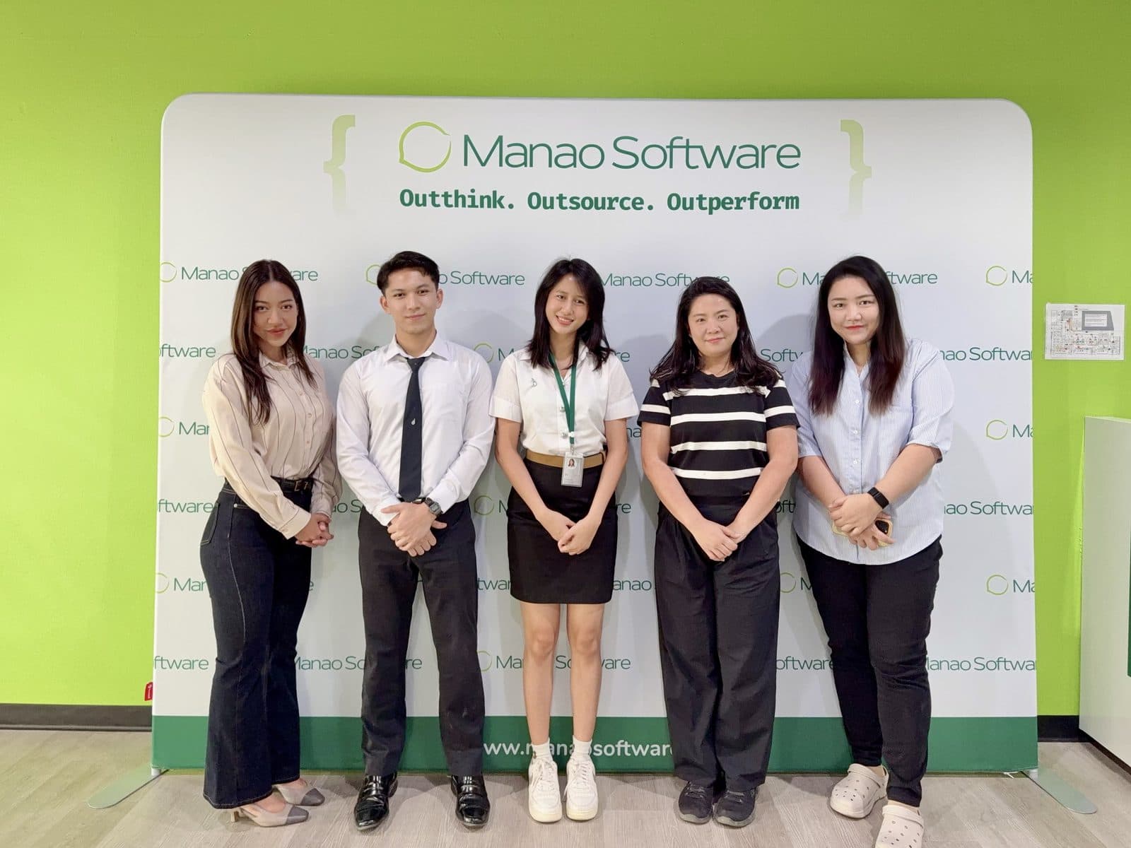 Buk with his supervisors at Manao Software